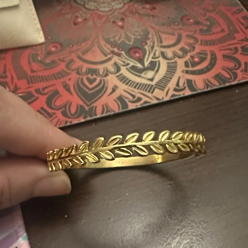 Palestine Olive Layering Bangle - Picture 2 of 7